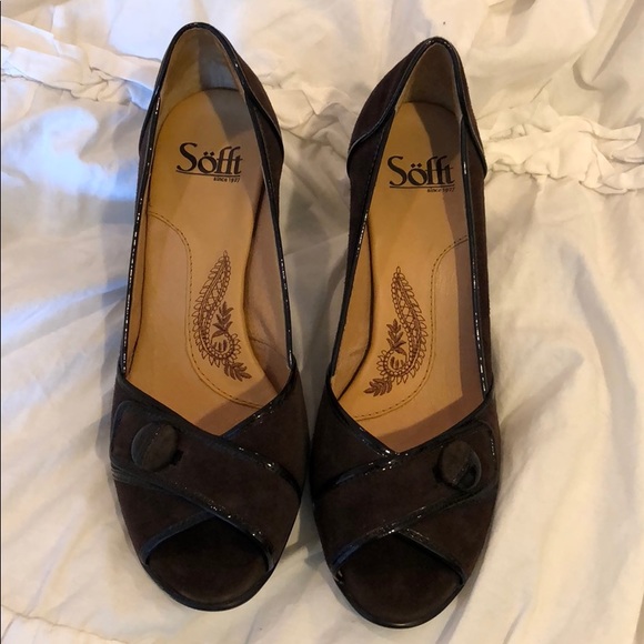 *NEVER WORN* Sofft Heels - Picture 1 of 4